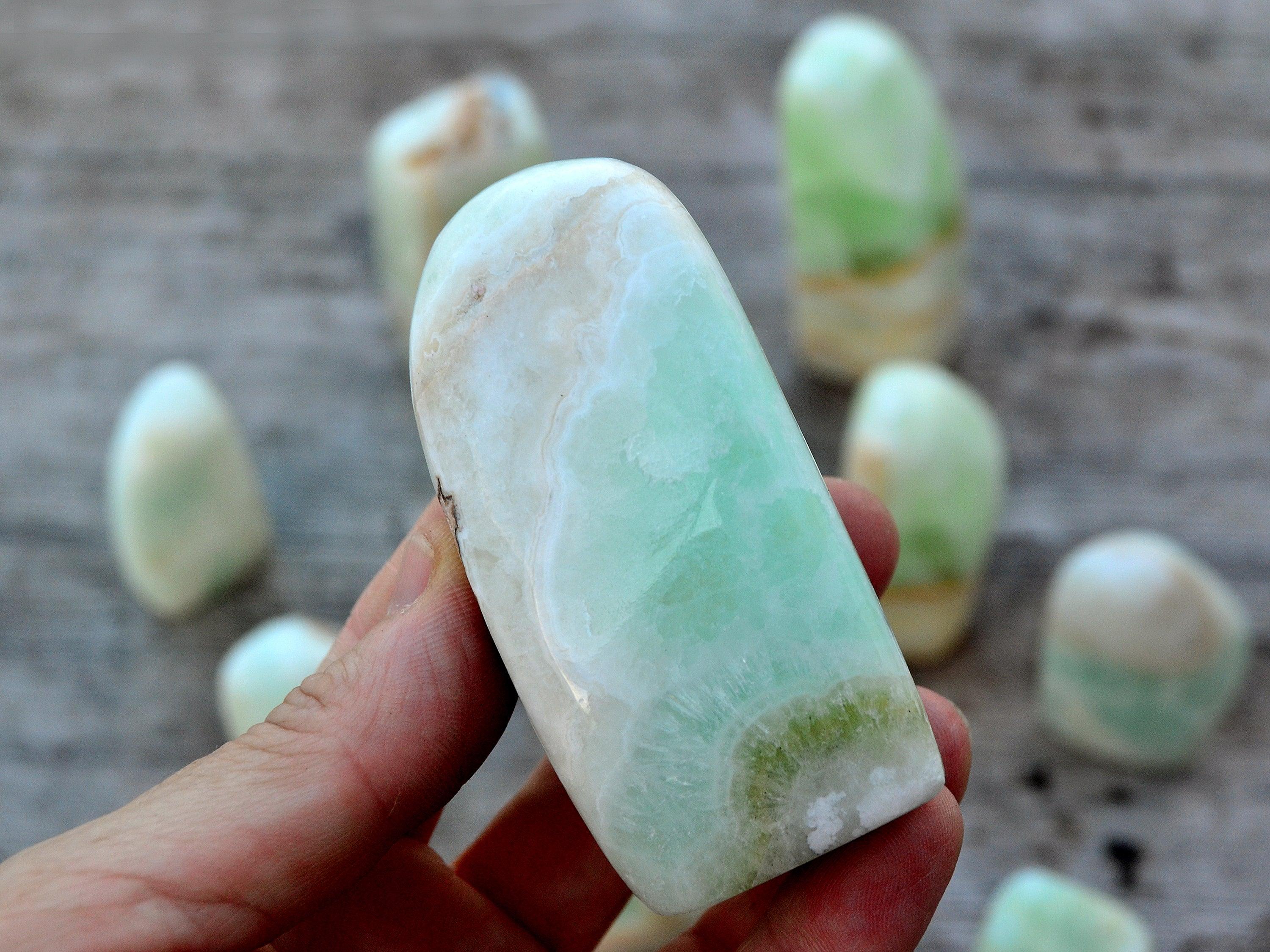 Caribbean Calcite Free Form Crystal (100g 650g)