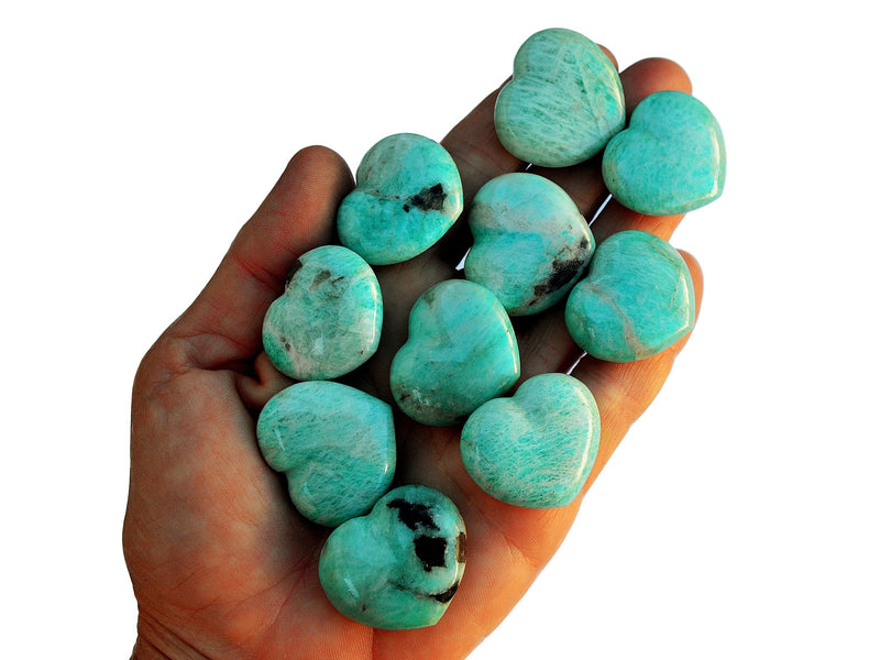 Ten sgreen amazonite puffy hearts 30mm on hand with white background